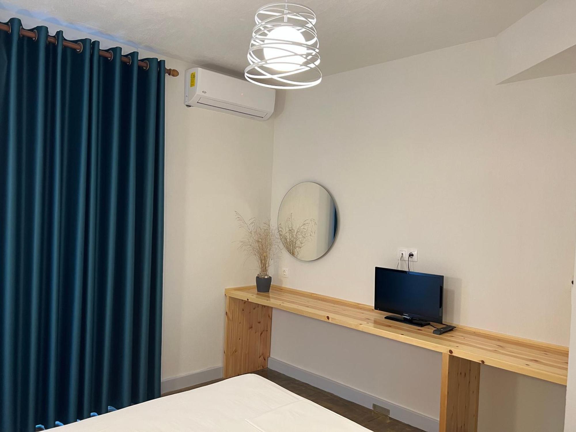 Sea And Sky Apartment *